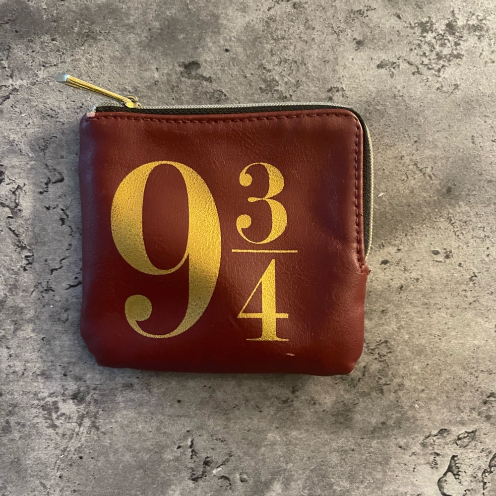 Harry Potter Zip Wallet